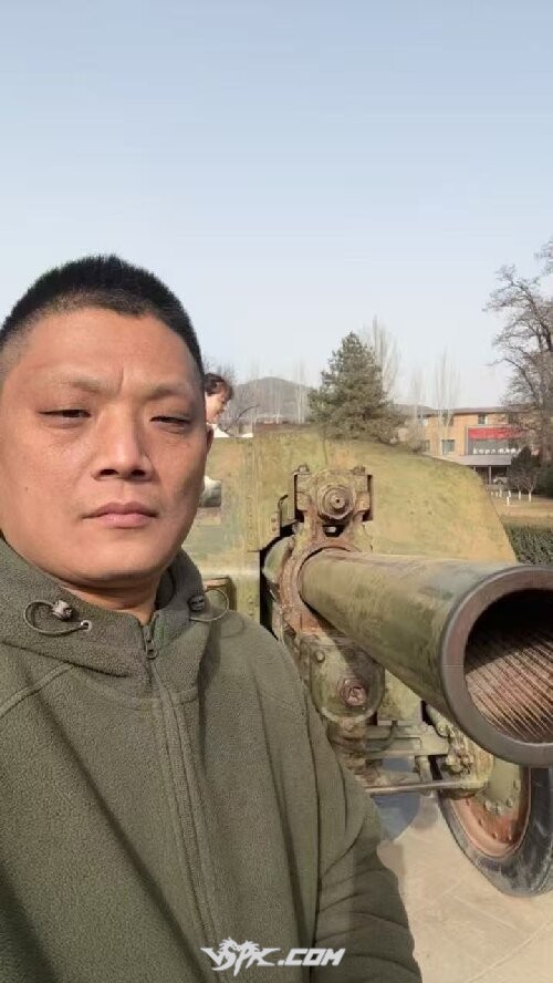 爱游戏.jpg